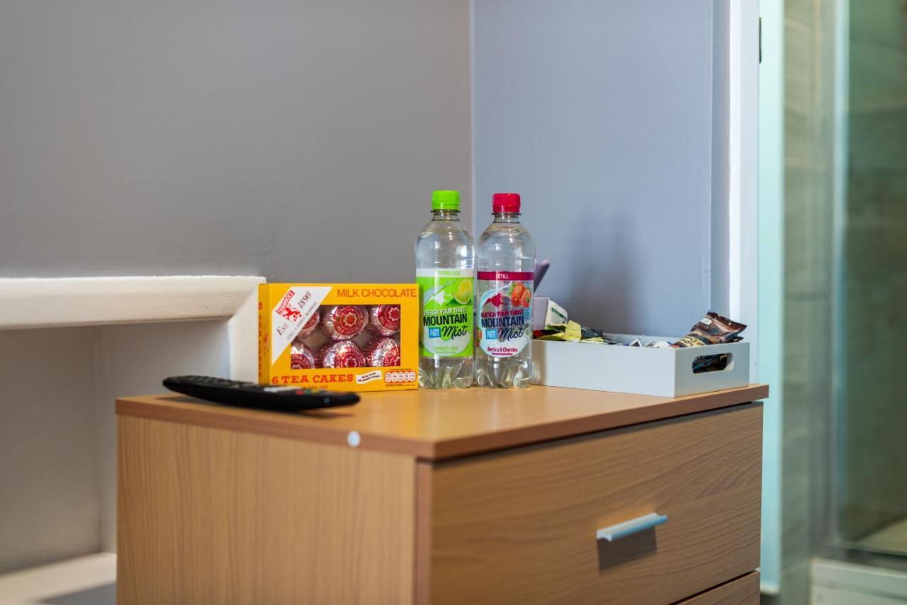Heart Of Maidstone - Premium Double Rooms With Free Wi-Fi Exterior foto