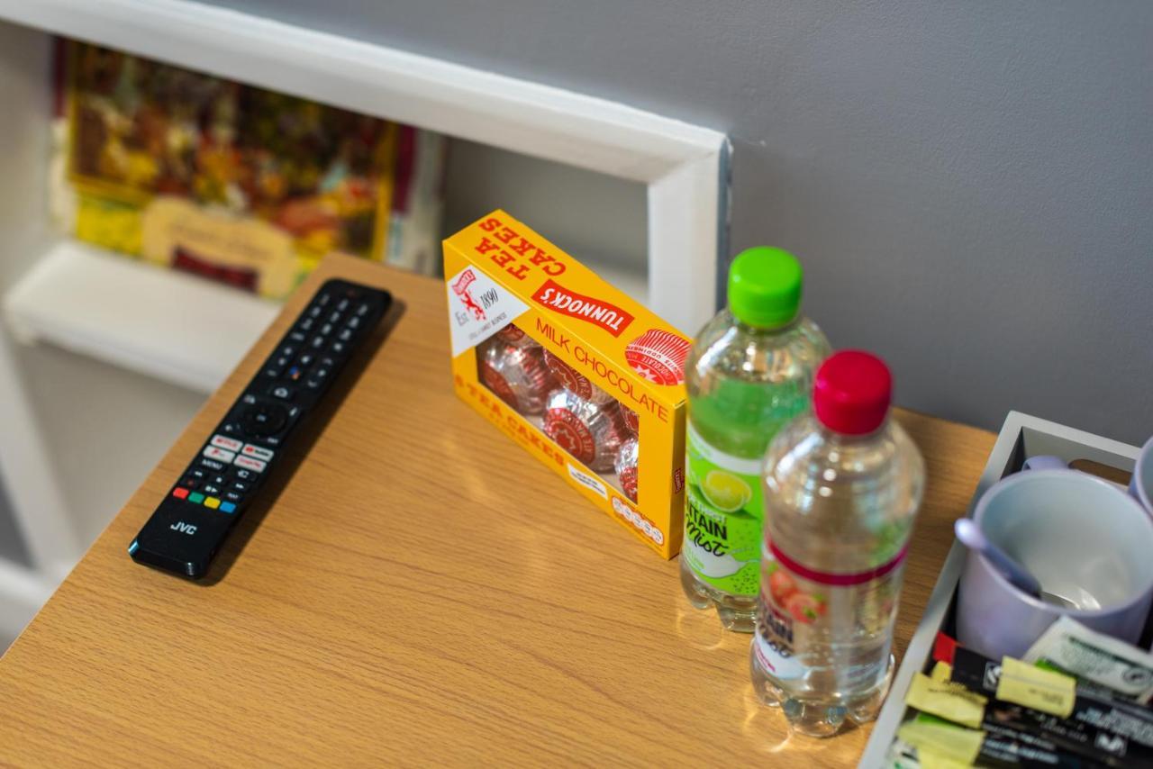 Heart Of Maidstone - Premium Double Rooms With Free Wi-Fi Exterior foto
