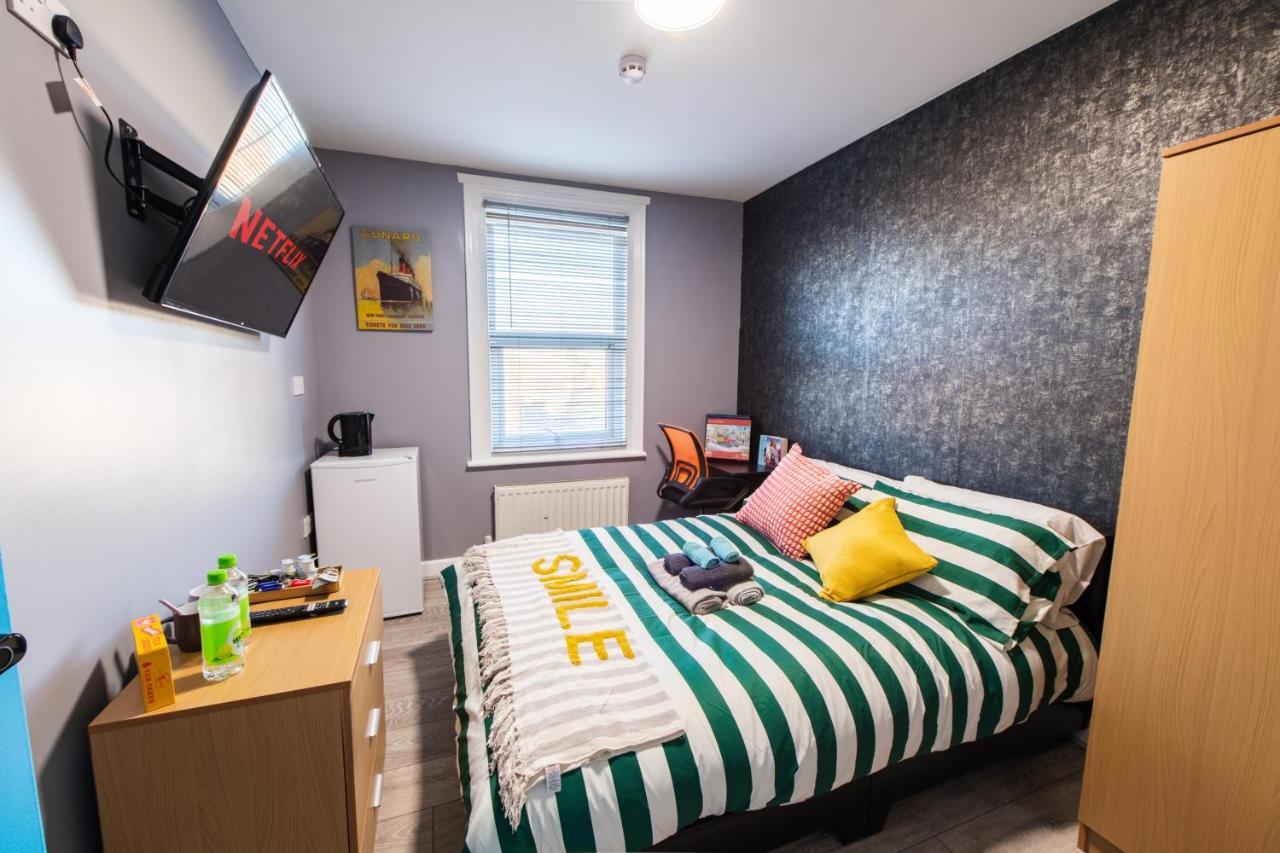 Heart Of Maidstone - Premium Double Rooms With Free Wi-Fi Exterior foto