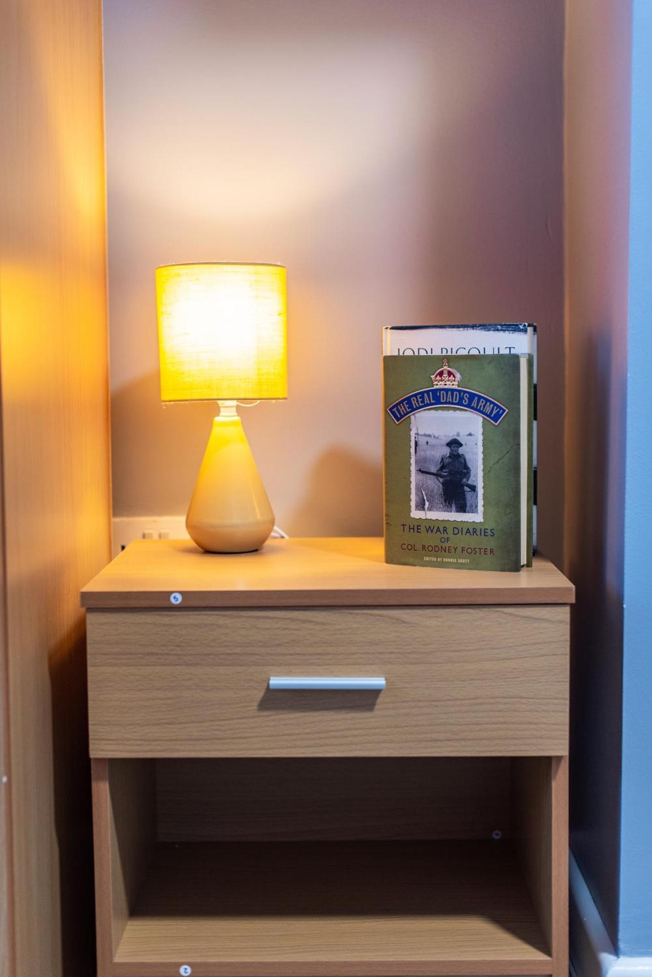 Heart Of Maidstone - Premium Double Rooms With Free Wi-Fi Exterior foto